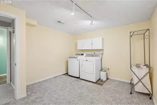 3121 SE 75th Ave, Portland, OR 97206 - Photo 37