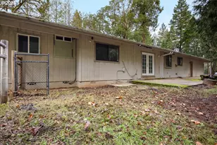 5201 Lakeshore Dr, Selma, OR 97538 - Photo 3