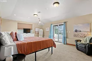 1235 Ankeny Heights Ln, Salem, OR 97306 - Photo 35