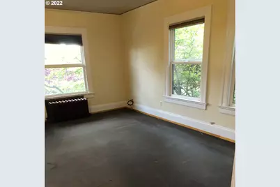 2047 SW 10th Ave, Portland, OR 97201 - Photo 7