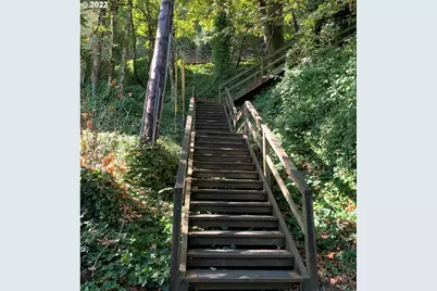 2047 SW 10th Ave, Portland, OR 97201 - Photo 21