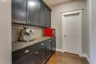 14390 SW Fox Ln, Beaverton, OR 97008 - Photo 19
