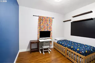 16245 SE Market St, Portland, OR 97233 - Photo 5