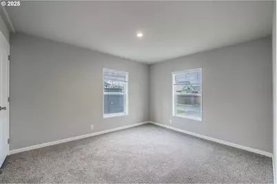 2560 Brown Rd, Salem, OR 97305 - Photo 13