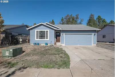 4560 Airport Ln, Sweet Home, OR 97386 - Photo 1