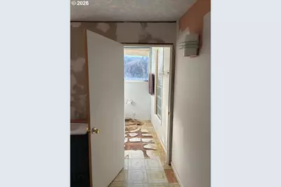 909 N Tenmile, Lakeside, OR 97449 - Photo 35