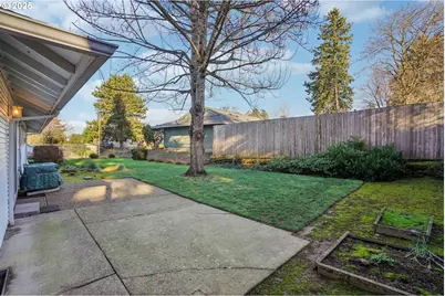 1208 SE 209th Ave, Gresham, OR 97030 - Photo 21