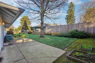 1208 SE 209th Ave, Gresham, OR 97030 - Photo 21