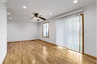 17896 NW Sue Ct, Beaverton, OR 97006 - Photo 15