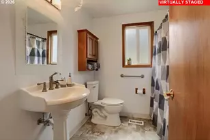 17896 NW Sue Ct, Beaverton, OR 97006 - Photo 19