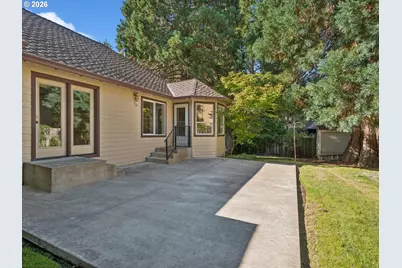 10822 SW 109th Ave, Portland, OR 97223 - Photo 33