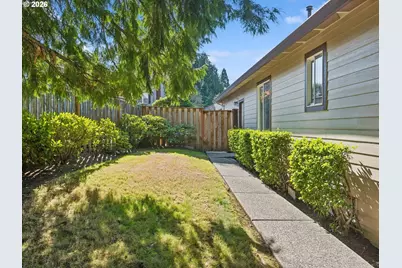 10822 SW 109th Ave, Portland, OR 97223 - Photo 37