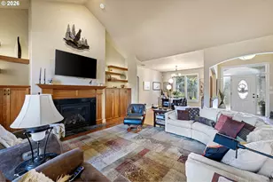1588 W 12th Ave, Junction City, OR 97448 - Photo 5