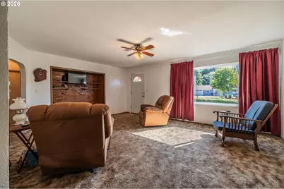 62934 Crown Point Rd, Coos Bay, OR 97420 - Photo 5