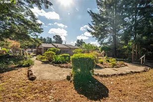 62934 Crown Point Rd, Coos Bay, OR 97420 - Photo 41