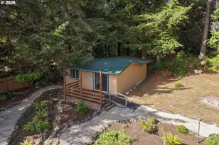 62934 Crown Point Rd, Coos Bay, OR 97420 - Photo 31