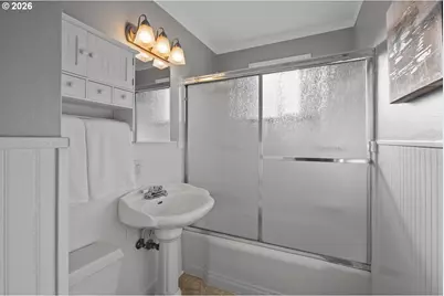 13120 SW Rita Dr, Beaverton, OR 97005 - Photo 23