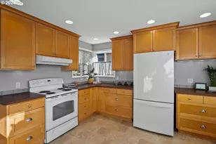 13120 SW Rita Dr, Beaverton, OR 97005 - Photo 13