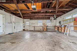 13223 SE Harold St, Portland, OR 97236 - Photo 7