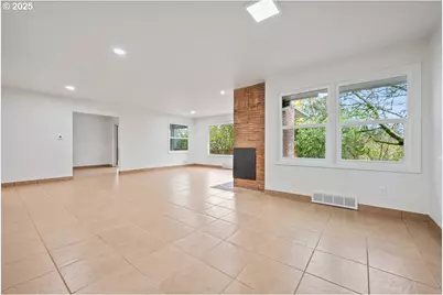 13223 SE Harold St, Portland, OR 97236 - Photo 19