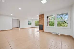 13223 SE Harold St, Portland, OR 97236 - Photo 19