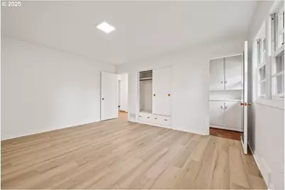 13223 SE Harold St, Portland, OR 97236 - Photo 25