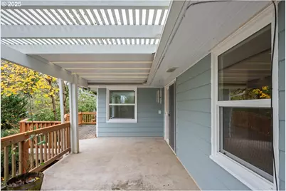 13223 SE Harold St, Portland, OR 97236 - Photo 29