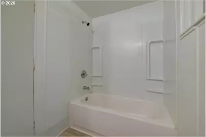 42069 Cut Off Dr, Lebanon, OR 97355 - Photo 23