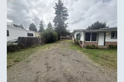 11766 Walnut Ave, Mapleton, OR 97453 - Photo 5