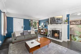8435 SW 11th Ave, Portland, OR 97219 - Photo 9