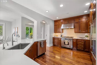 2343 NW Pinnacle Dr, Portland, OR 97229 - Photo 7