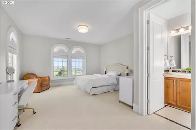 2343 NW Pinnacle Dr, Portland, OR 97229 - Photo 33