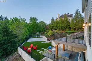 2343 NW Pinnacle Dr, Portland, OR 97229 - Photo 15
