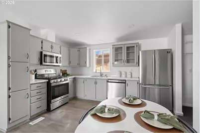 3028 SW Overlook St, Pendleton, OR 97801 - Photo 5