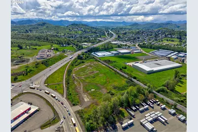 4553 Old Highway 99 S, Roseburg, OR 97471 - Photo 35