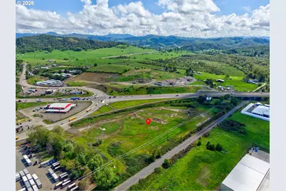 4553 Old Highway 99 S, Roseburg, OR 97471 - Photo 21