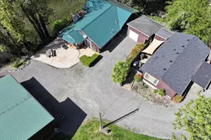 1008 Winchuck River Rd, Brookings, OR 97415 - Photo 5