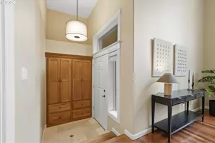 13088 SW St James Ln, Portland, OR 97224 - Photo 3