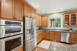 13088 SW St James Ln, Portland, OR 97224 - Photo 9