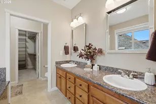 13088 SW St James Ln, Portland, OR 97224 - Photo 27