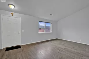 340 54th St, Springfield, OR 97478 - Photo 7