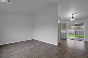 340 54th St, Springfield, OR 97478 - Photo 5