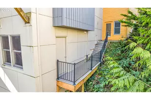 3607 NW Gordon St, Portland, OR 97210 - Photo 31