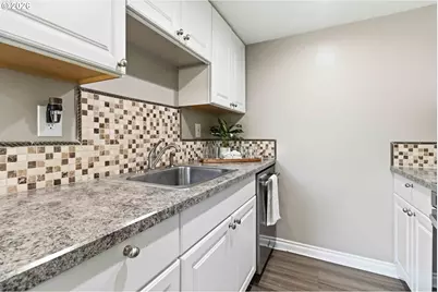 810 30th Ave, Longview, WA 98632 - Photo 17