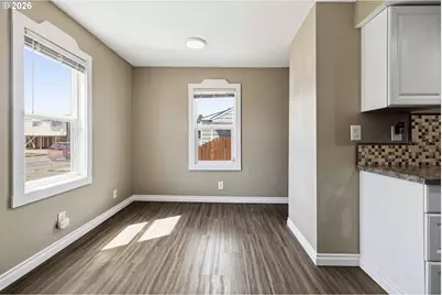 810 30th Ave, Longview, WA 98632 - Photo 23