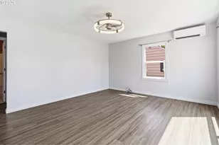810 30th Ave, Longview, WA 98632 - Photo 3