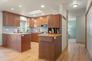 2042 Lincoln St, Eugene, OR 97401 - Photo 27