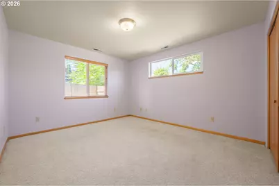 2042 Lincoln St, Eugene, OR 97401 - Photo 21