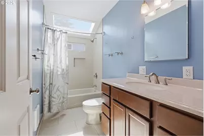 5226 N Amherst St, Portland, OR 97203 - Photo 5
