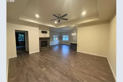 455 SE Woody Ct, Myrtle Creek, OR 97457 - Photo 11